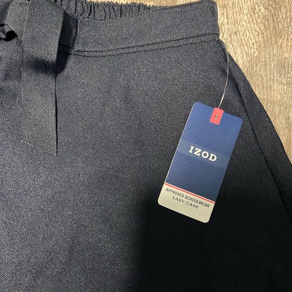 IZOD approved school wear flair skirt - Picture 3 of 16